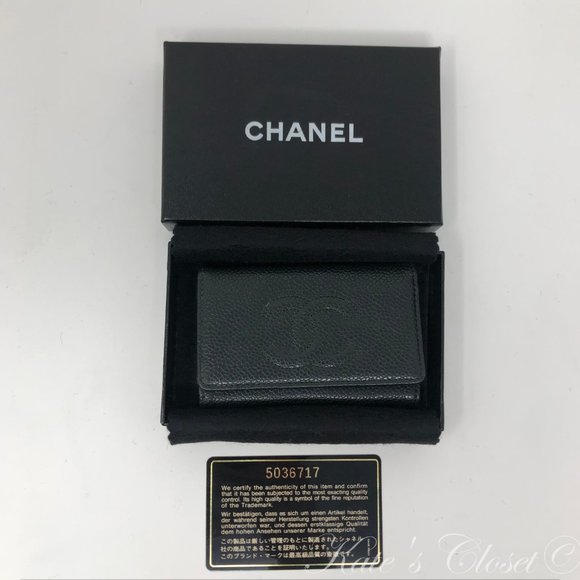 CHANEL Cavier Key Case - Picture 2 of 8